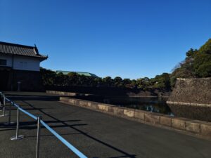 2025年12月7日  东京 皇居